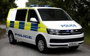 Volkswagen Transporter Police 2019 года (UK)